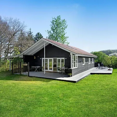 Holiday home Malurt Vester Somarken